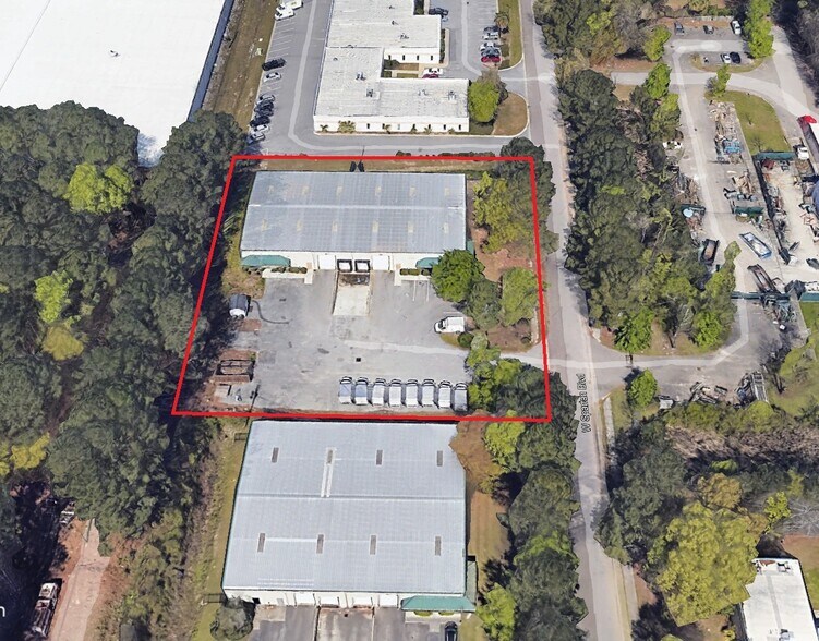 7421 W Spartan Blvd, Charleston, SC à louer - Photo de l’immeuble – Image 2 sur 17