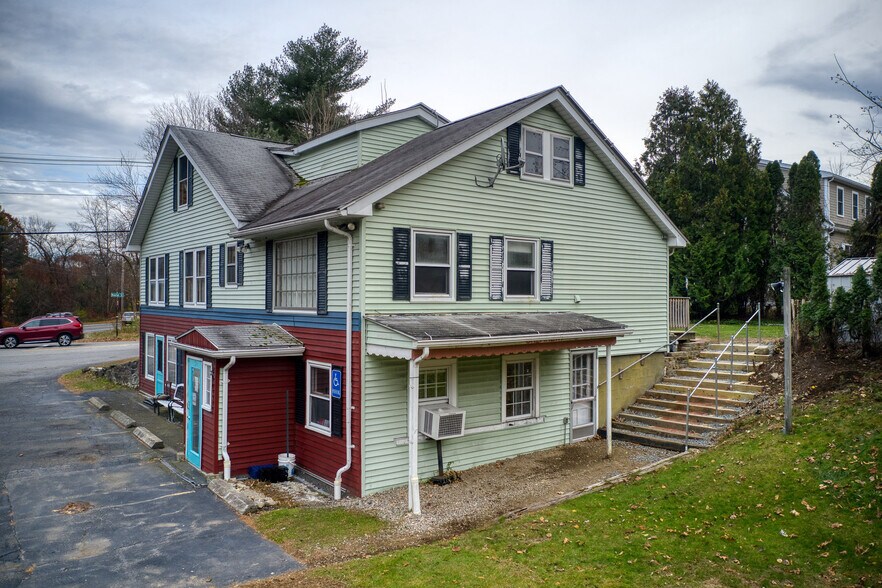 150 Framingham, Southborough, MA à vendre - Photo de l’immeuble – Image 2 sur 15