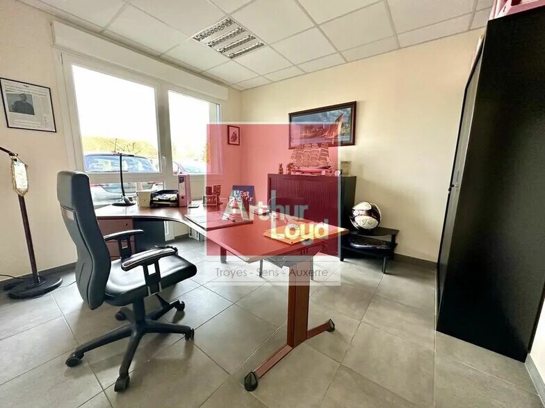 Bureau dans Troyes à louer - Photo de l’immeuble – Image 3 sur 6