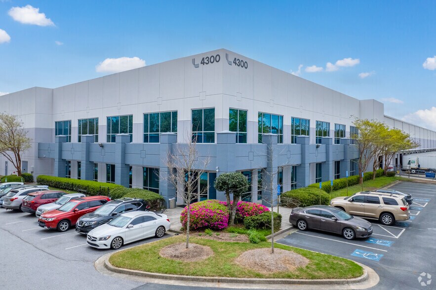 4300 S Fulton Pky, Atlanta, GA à louer - Photo de l’immeuble – Image 1 sur 5