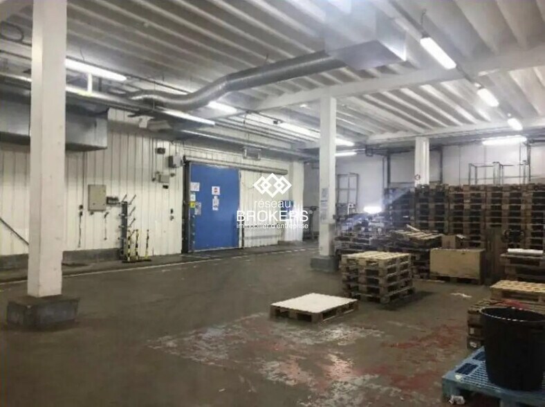Industriel/Logistique dans Montreuil-Bellay à vendre - Photo de l’immeuble – Image 3 sur 5