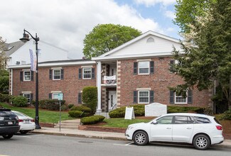 Plus de détails pour 1 Walpole St, Norwood, MA - Bureau à louer