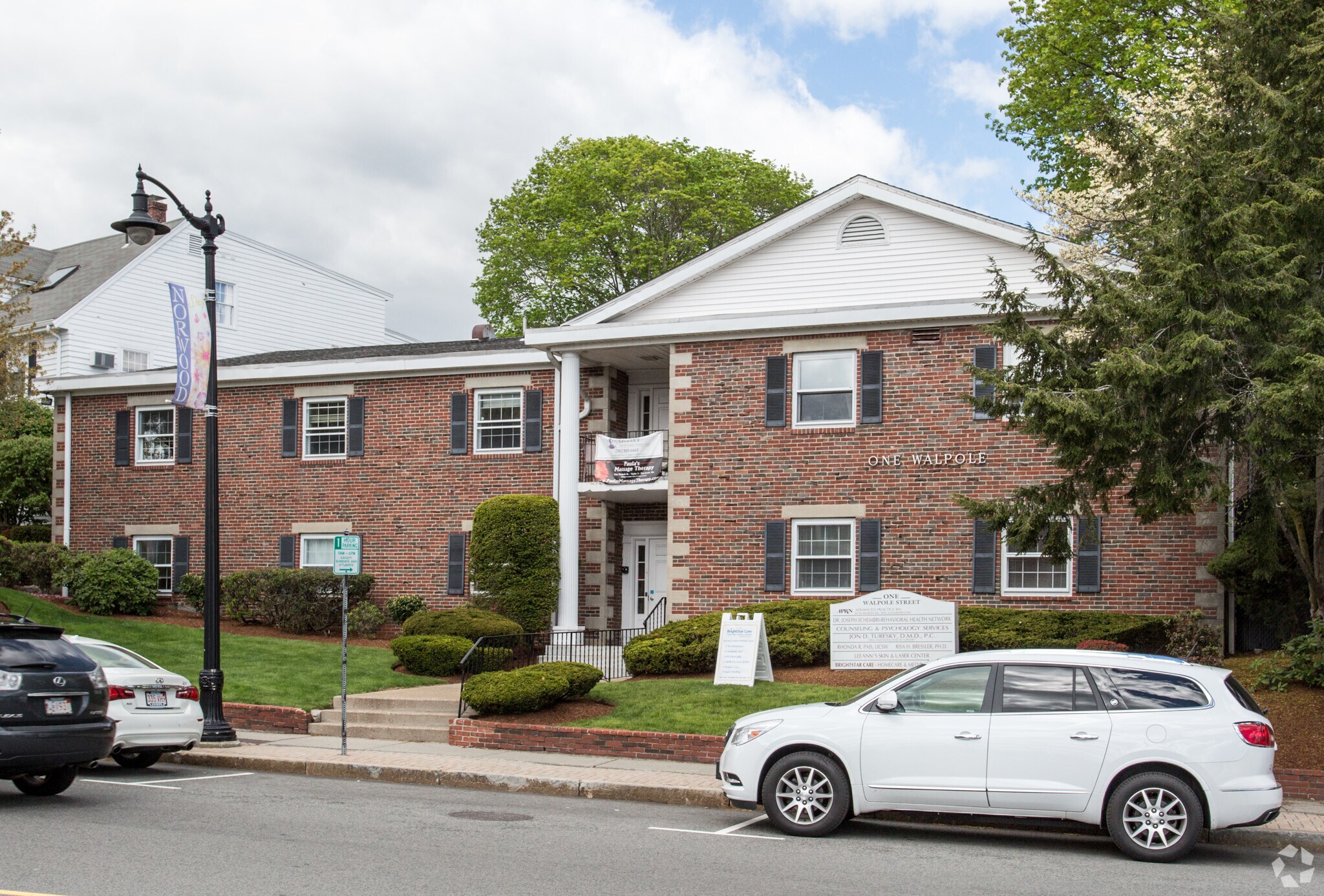 1 Walpole St, Norwood, MA à louer Photo principale– Image 1 sur 8