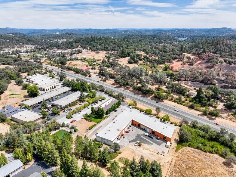 10101 Streeter Rd, Auburn, CA à louer - Photo de l’immeuble – Image 2 sur 4