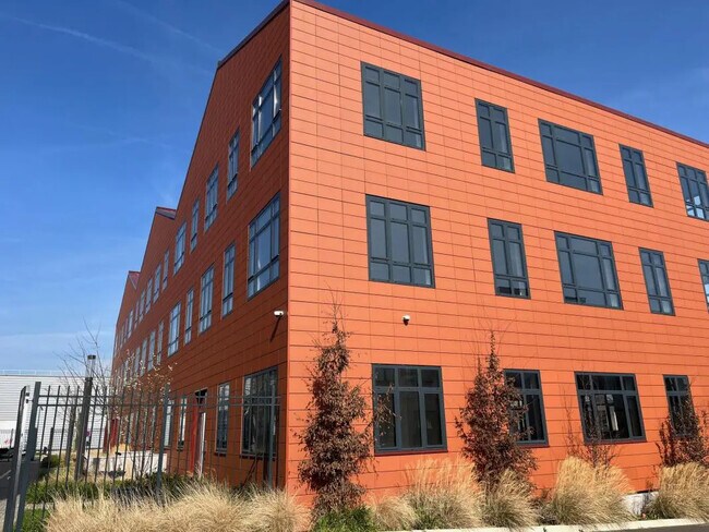 Plus de détails pour 114 Quai de Bezons, Argenteuil - Bureau, Local d'activités à louer