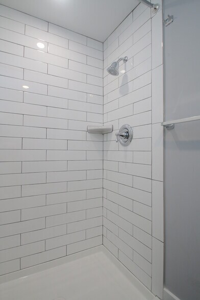 1518 E Passyunk Ave, Philadelphia, PA à vendre - Photo intérieure – Image 2 sur 32