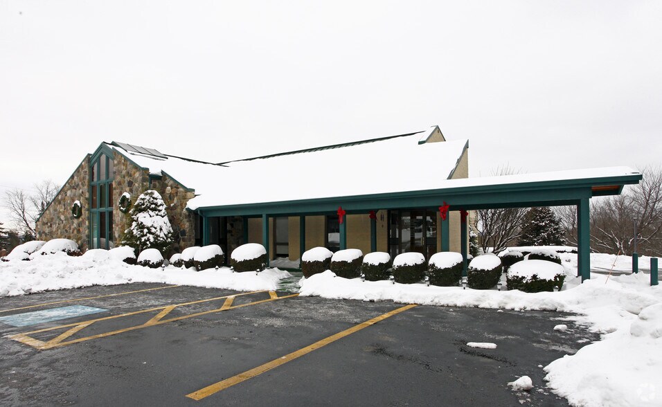 3121 Wilmington Rd, New Castle, PA à louer - Photo principale – Image 1 sur 17