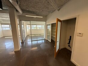 8455 Beverly Blvd, Los Angeles, CA à louer Photo intérieure– Image 2 sur 3