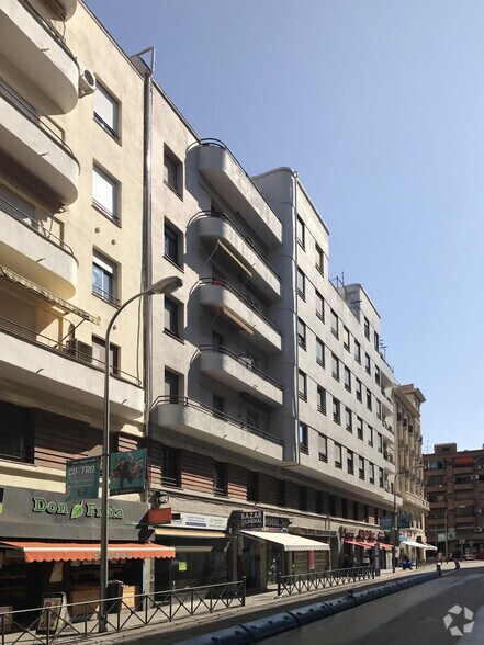 Calle Fernando el Católico, 4, Madrid, Madrid à louer - Photo de l’immeuble – Image 2 sur 2