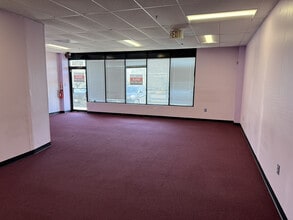 10800-10820 Rhode Island Ave, Beltsville, MD à louer Photo intérieure– Image 2 sur 2