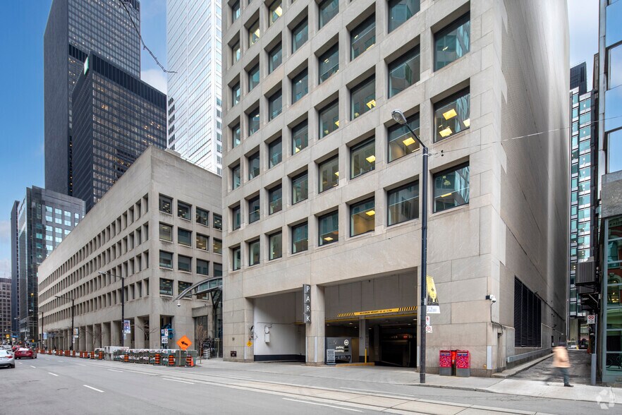 21 Melinda St W, Toronto, ON à louer - Photo de l’immeuble – Image 2 sur 8