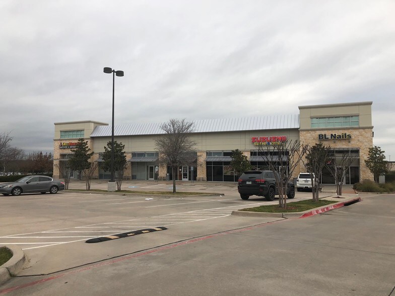 638 Uptown Blvd, Cedar Hill, TX à louer - Photo de l’immeuble – Image 3 sur 14