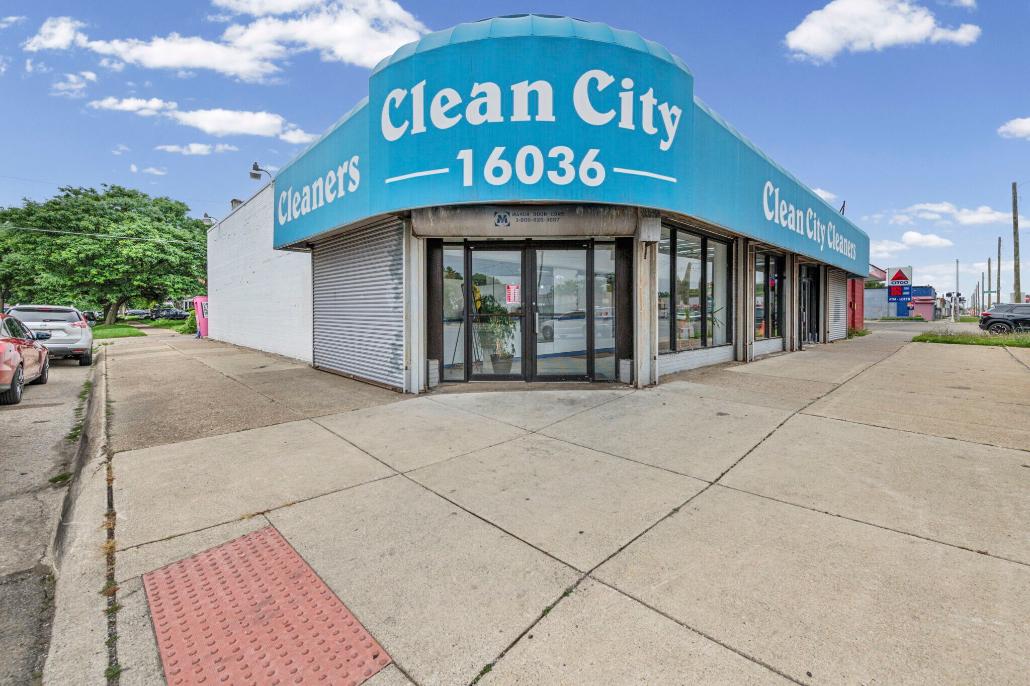 16036 W 7 Mile Rd, Detroit, MI à vendre Photo principale– Image 1 sur 17