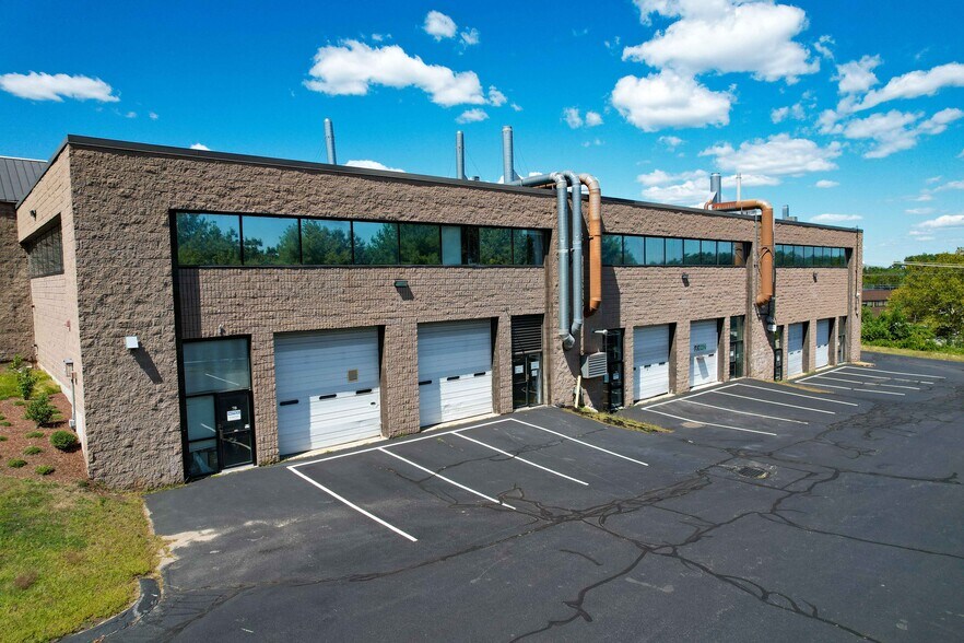 200 Turnpike Rd, Chelmsford, MA à vendre - Photo de l’immeuble – Image 2 sur 15