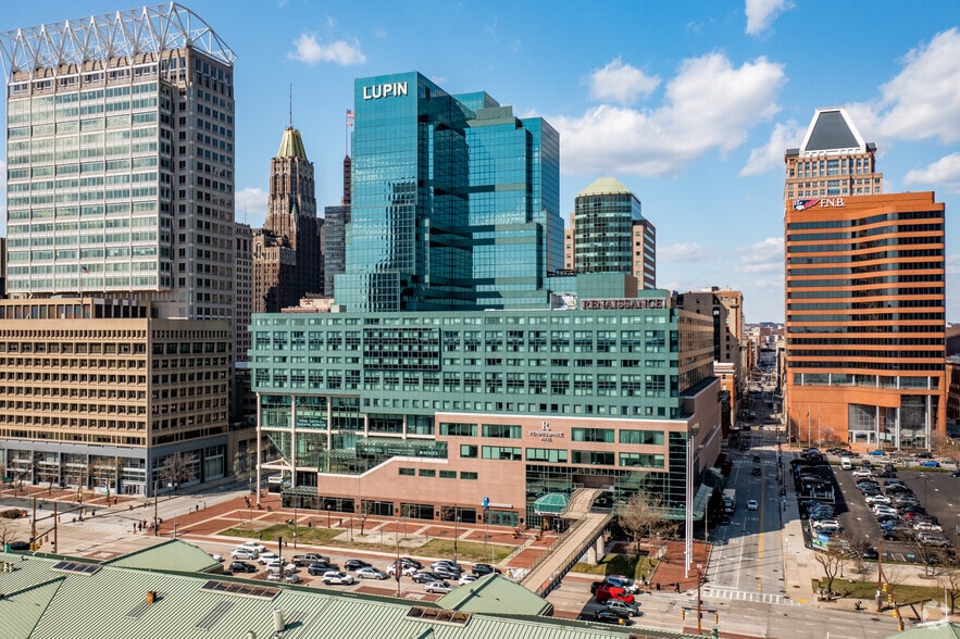 111 S Calvert St, Baltimore, MD à louer - Photo principale – Image 1 sur 9