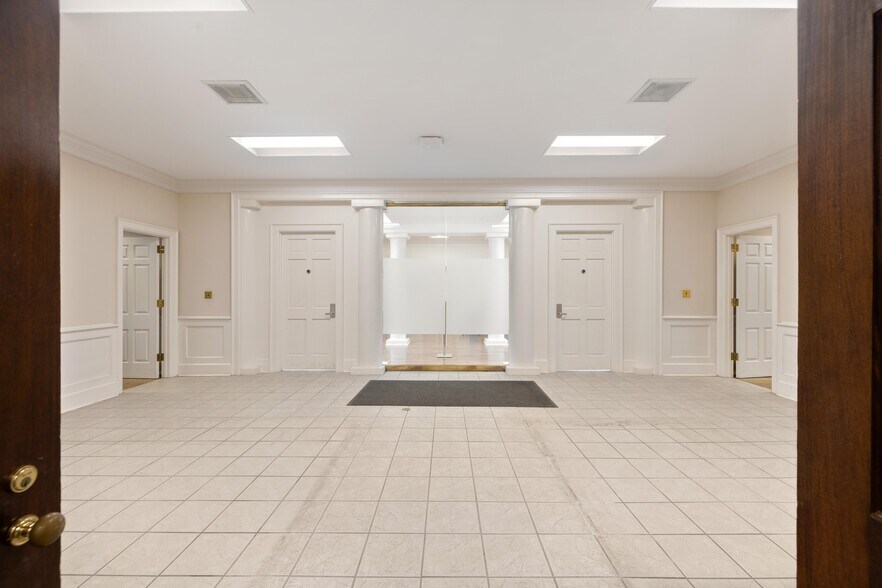 16 Broad St, Charleston, SC à louer - Photo intérieure – Image 3 sur 14