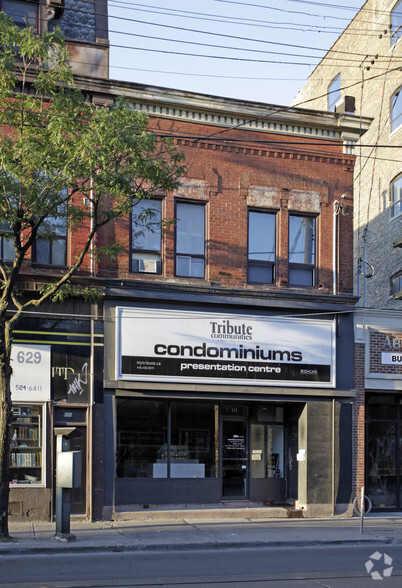 633 Queen St W, Toronto, ON à vendre - Photo principale – Image 1 sur 2