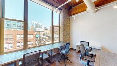 343 W Erie St, Chicago, IL à louer Photo intérieure– Image 2 sur 5