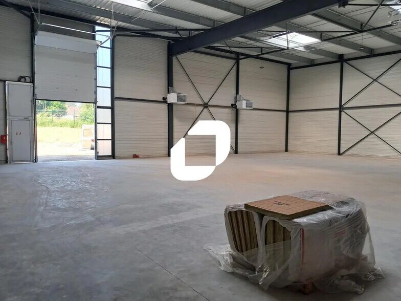 Bureau dans Tourcoing à louer - Photo de l’immeuble – Image 3 sur 9