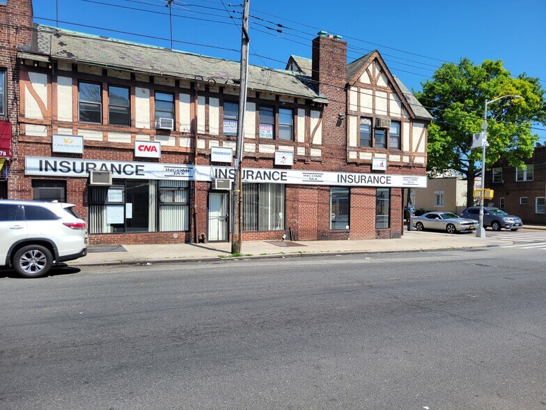 4133 162nd St, Flushing, NY à louer - Photo principale – Image 1 sur 1