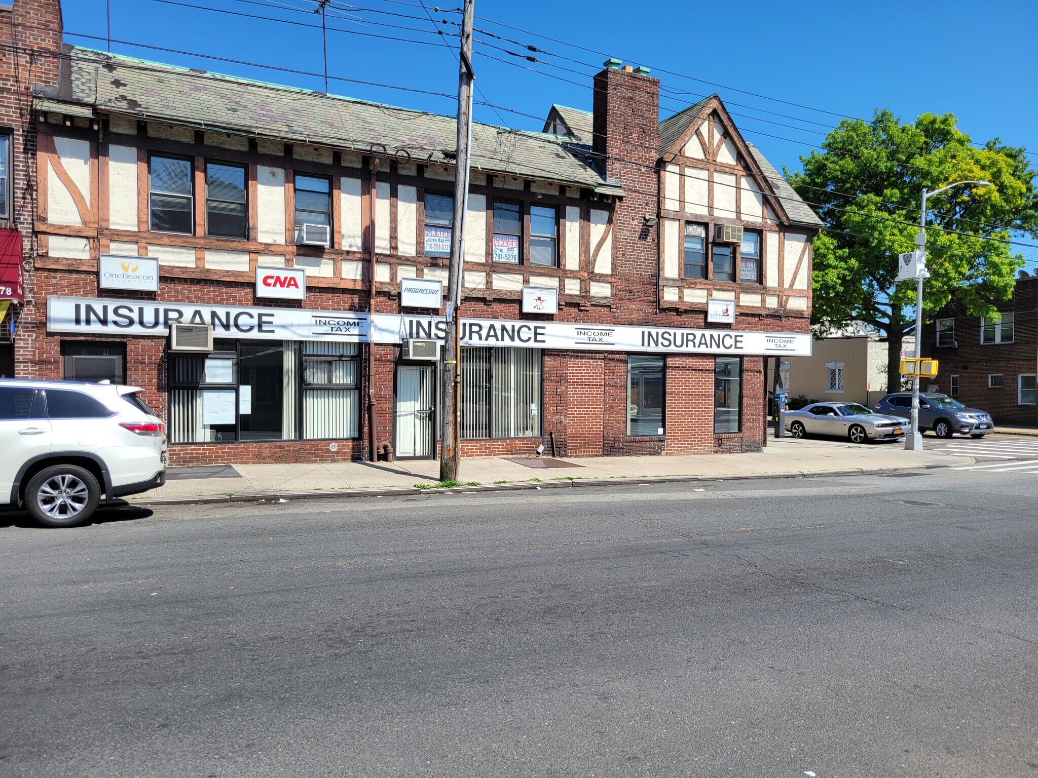 4133 162nd St, Flushing, NY à louer Photo principale– Image 1 sur 2