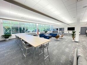 5950 NW 1st Pl, Gainesville, FL à louer Photo intérieure– Image 2 sur 10