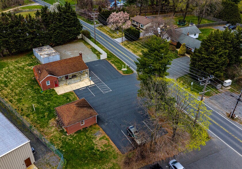 1379 W Jarrettsville Rd, Forest Hill, MD à vendre - Photo de l’immeuble – Image 2 sur 32