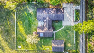 Plus de détails pour 1270 CR 2293, Cleveland, TX - Santé à vendre