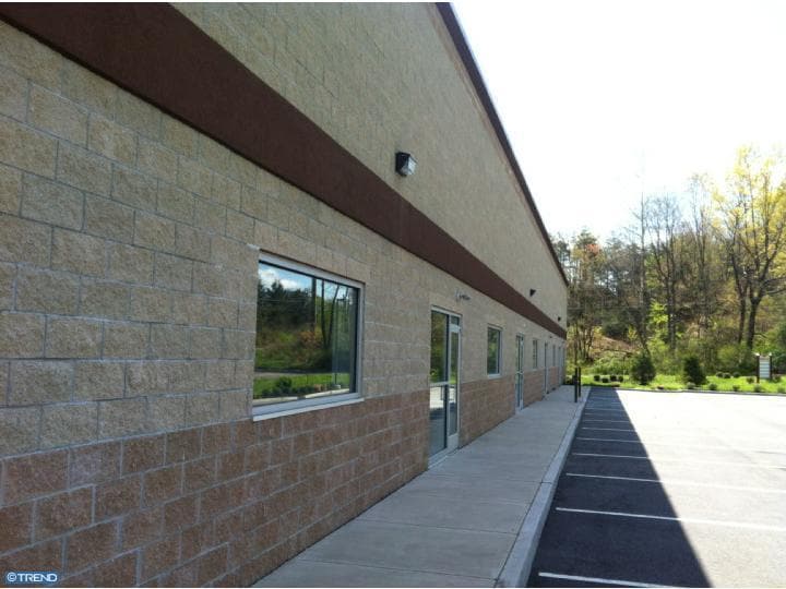 900 W Blenheim Ave, Blackwood, NJ à louer Photo principale– Image 1 sur 9