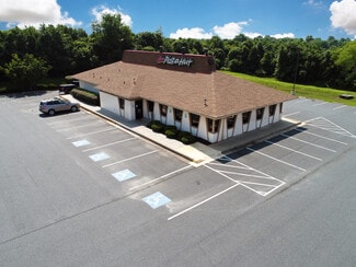 Plus de détails pour 5 Newport Dr, Forest Hill, MD - Local commercial à vendre