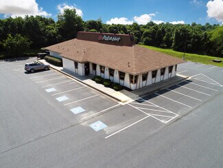 Plus de détails pour 5 Newport Dr, Forest Hill, MD - Local commercial à vendre