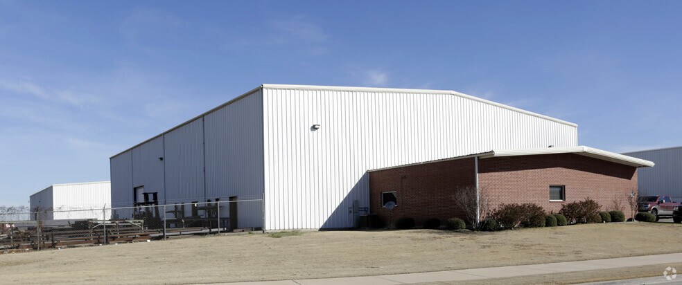 3621 Shelby Ln, Denton, TX à louer - Photo de l’immeuble – Image 3 sur 18