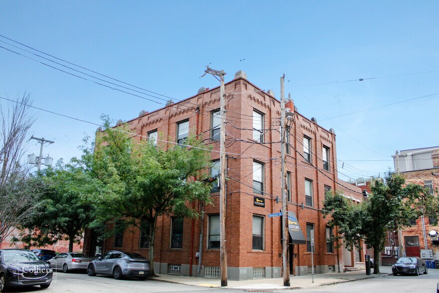 10-12 Bedford Sq, Pittsburgh, PA à vendre - Photo de l’immeuble – Image 2 sur 25