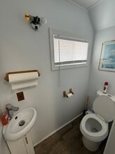 166 Higbie Ln, West Islip, NY à louer Photo intérieure– Image 2 sur 17