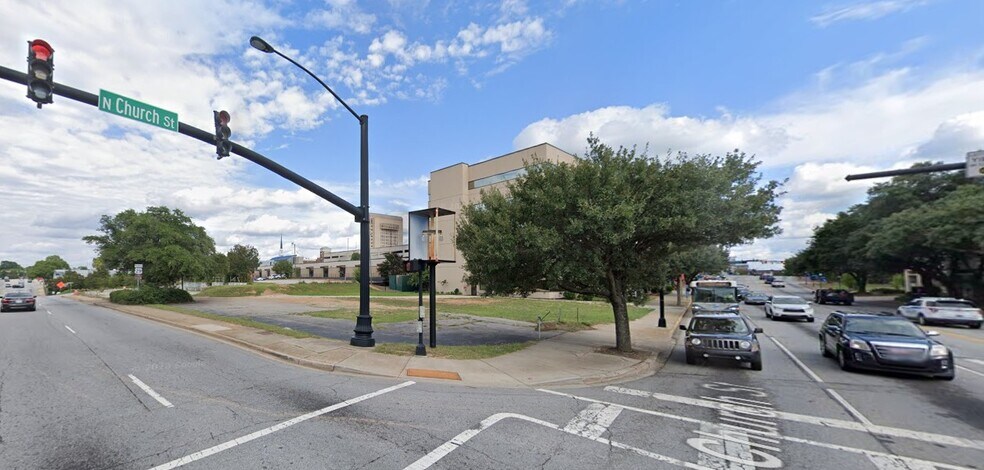 179 N Church St, Spartanburg, SC à vendre - Photo de l’immeuble – Image 3 sur 5