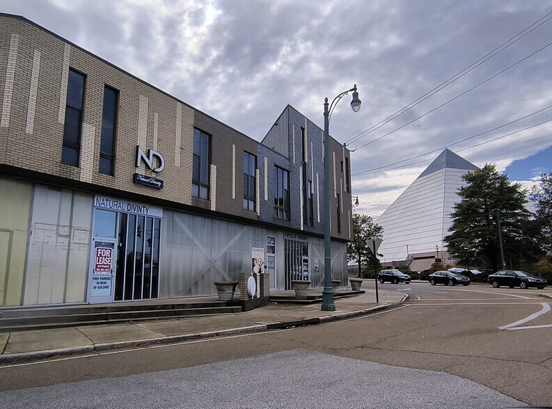 440 N Front St, Memphis, TN à louer - Photo de l’immeuble – Image 2 sur 7