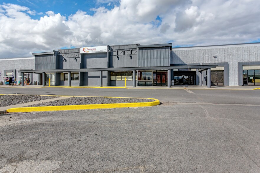 3315 W Court St, Pasco, WA à vendre - Photo principale – Image 1 sur 17