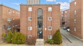 Plus de détails pour 36 Huntington St, Hartford, CT - Logement à vendre