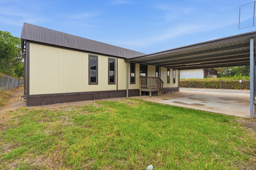 2233 Garden Rd, Pearland, TX à louer - Photo de l’immeuble – Image 3 sur 16