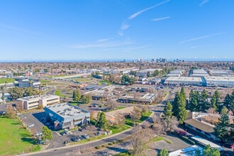 3050 Beacon Blvd, West Sacramento, CA - Vue aérienne vue de carte - Image1