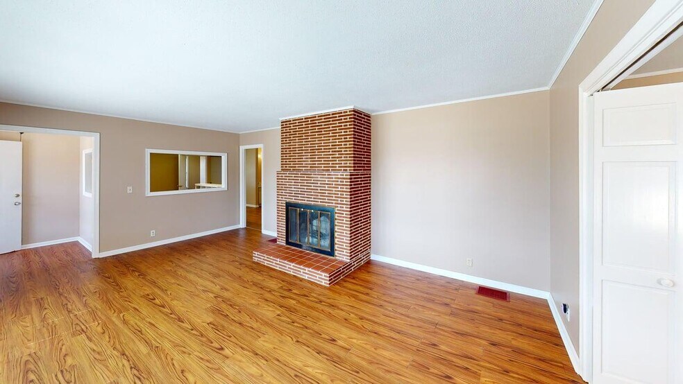 941 Big A Rd, Toccoa, GA à louer - Photo de l’immeuble – Image 3 sur 15