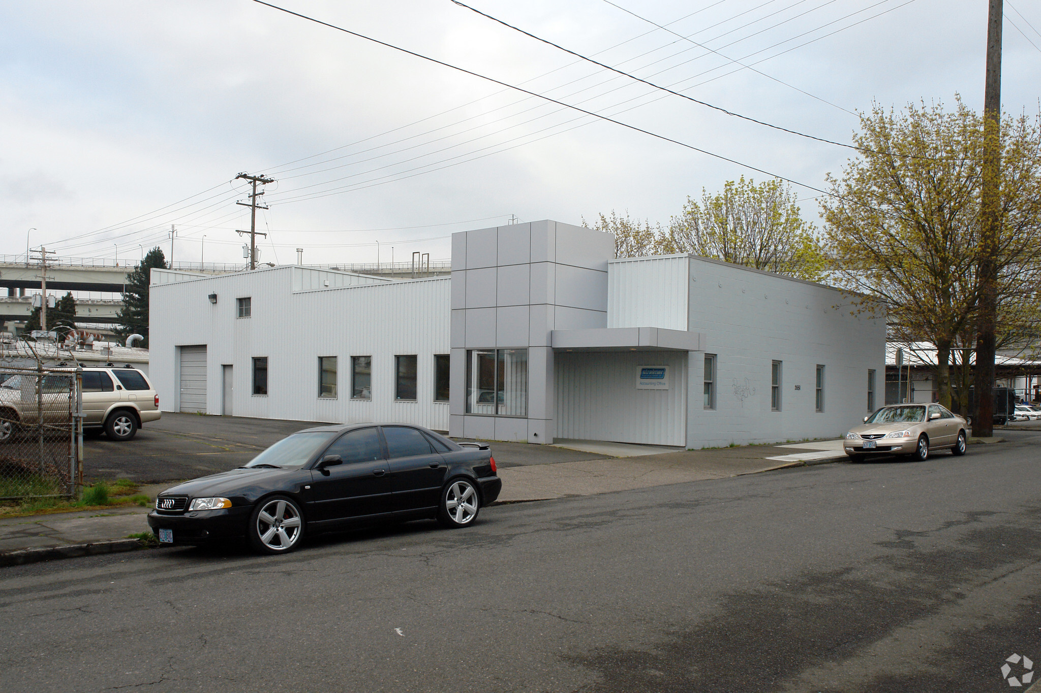 2651 N Albina Ave, Portland, OR à vendre Photo principale– Image 1 sur 3
