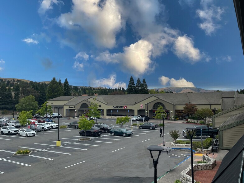3402-3498 Camino Tassajara, Danville, CA à louer - Photo de l’immeuble – Image 3 sur 17