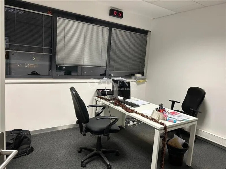 Bureau dans Tours à louer - Photo de l’immeuble – Image 3 sur 5