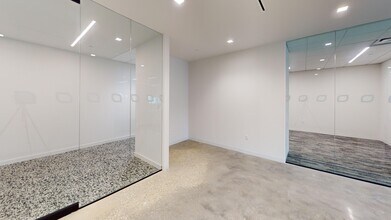 2916 N Miami Ave, Miami, FL à louer Photo intérieure– Image 2 sur 6