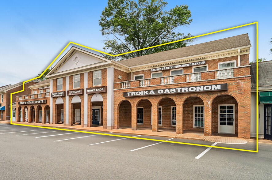 507-519 Maple Ave W, Vienna, VA à vendre - Photo de l’immeuble – Image 2 sur 8