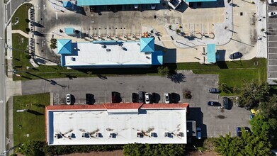 115 N Tamiami Trl, Nokomis, FL - Vue aérienne  vue de carte - Image1