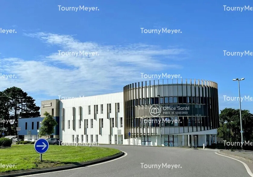 Local commercial dans Gouesnou à louer - Photo de l’immeuble – Image 1 sur 6