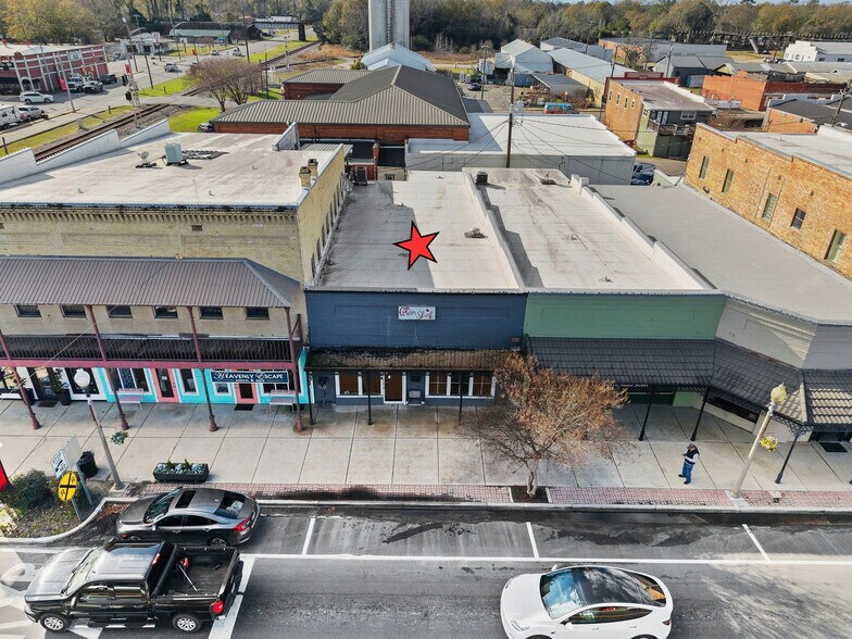 105 N Main St, Atmore, AL à vendre - Photo de l’immeuble – Image 2 sur 68