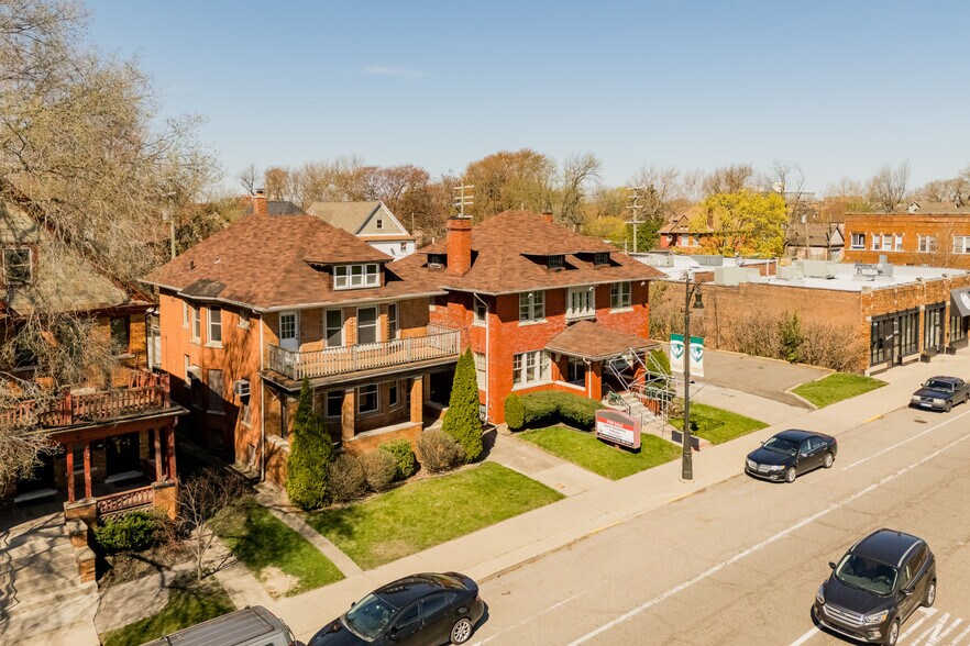 5045 Trumbull St, Detroit, MI à vendre - Photo de l’immeuble – Image 1 sur 14